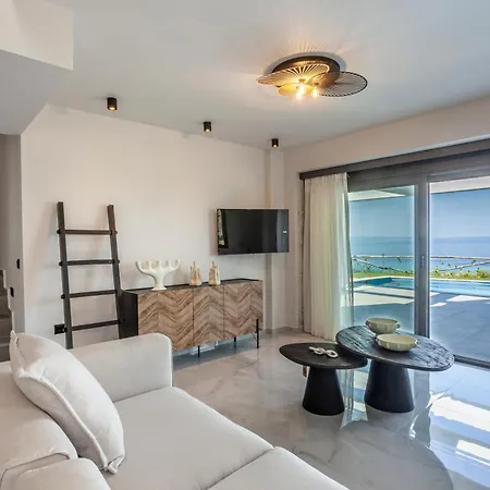 Sunrise Villa Hanioti